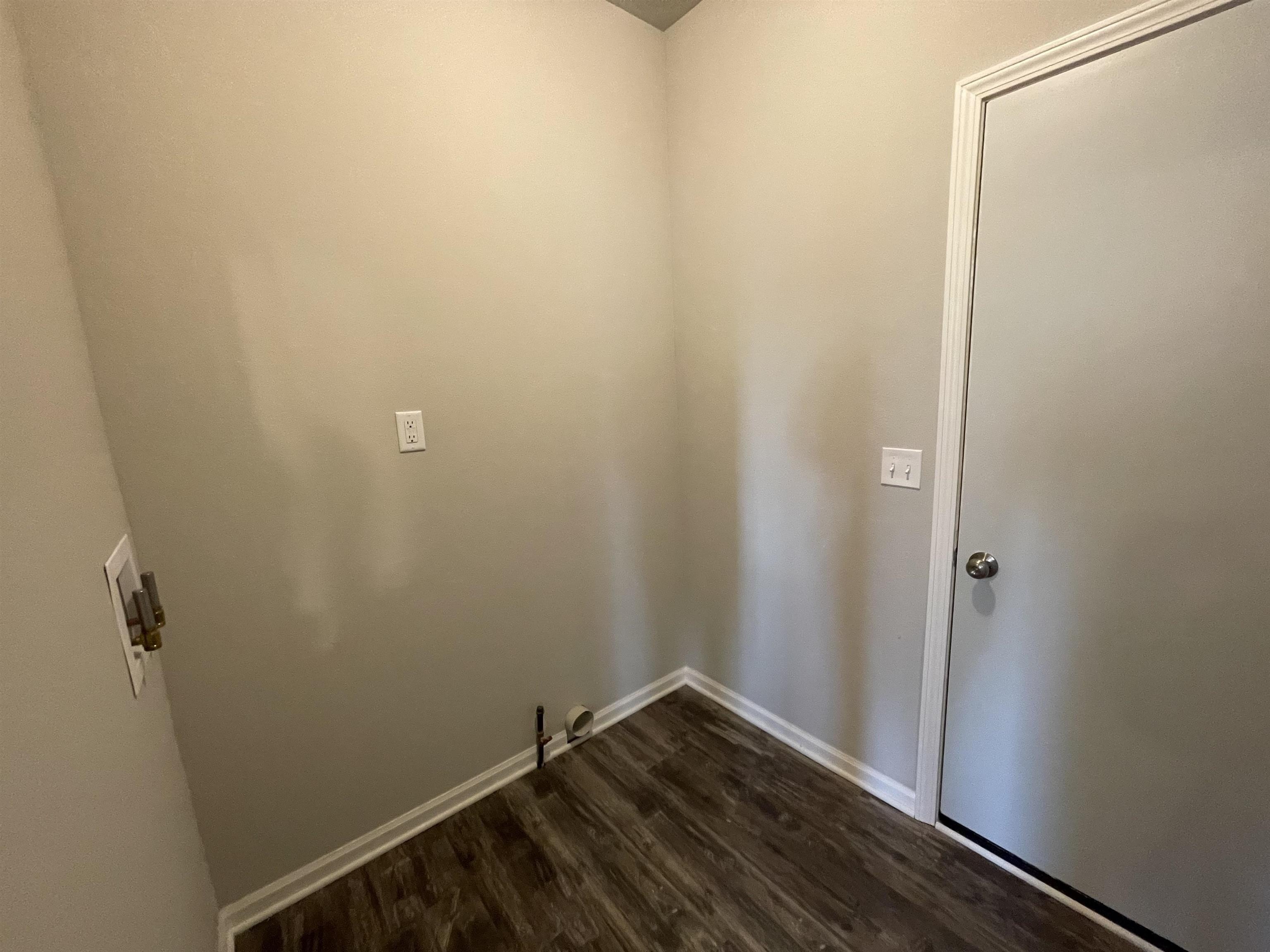 Single Family 3BR 2BA - L18 S Vine Street, Belleville, WI
