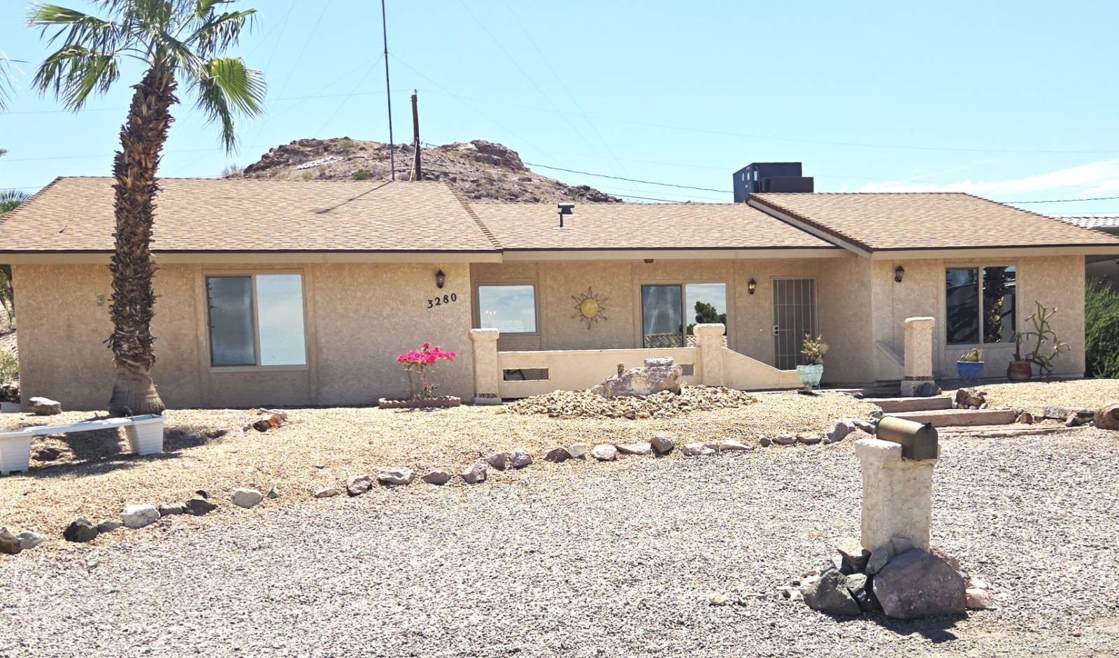 Single Family 2BR 2BA - 3280 Chanute Dr, Lake Havasu City, AZ