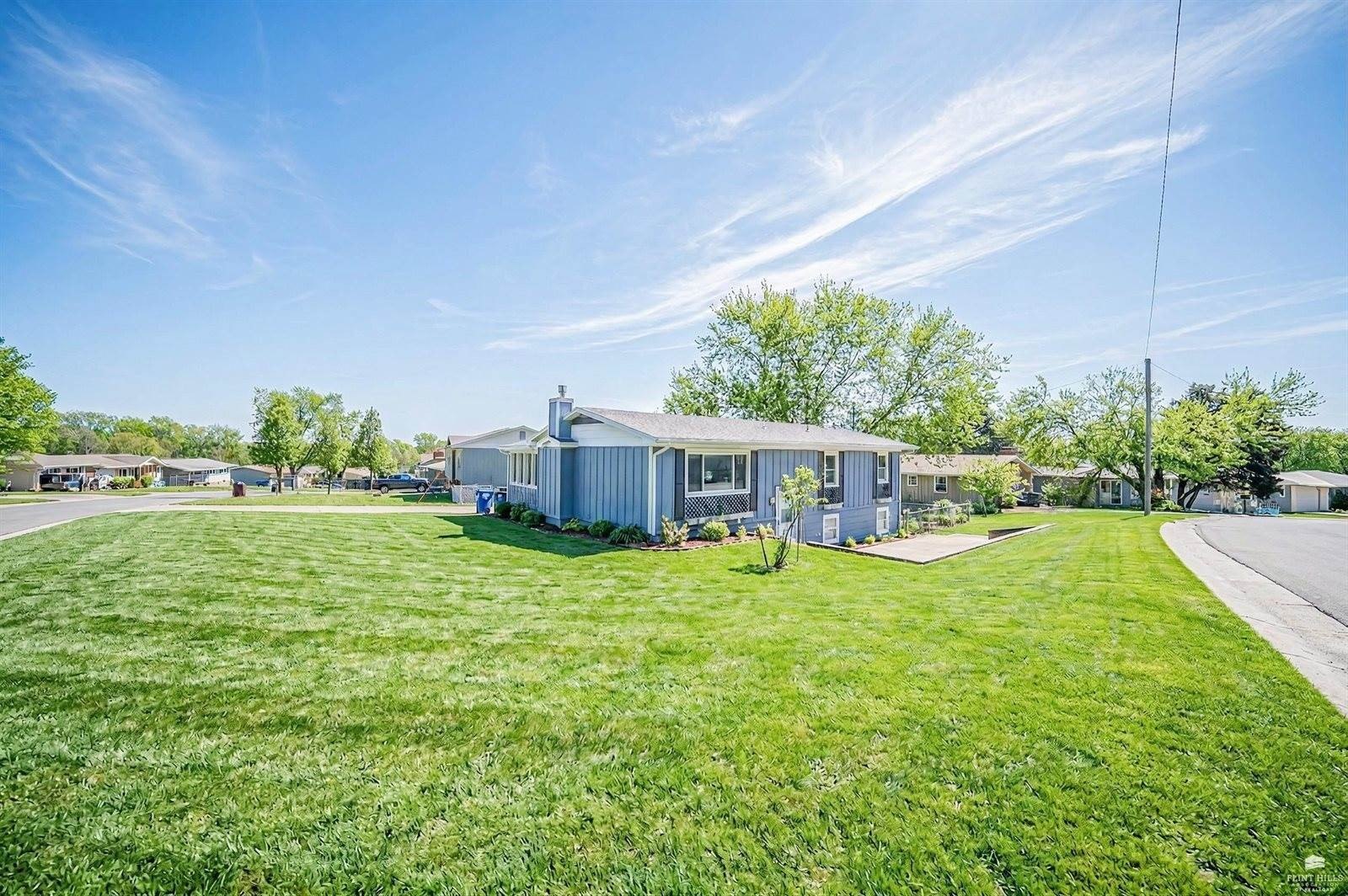 Other 4BR 2BA - 1741 Bel Air Drive, Junction City, KS