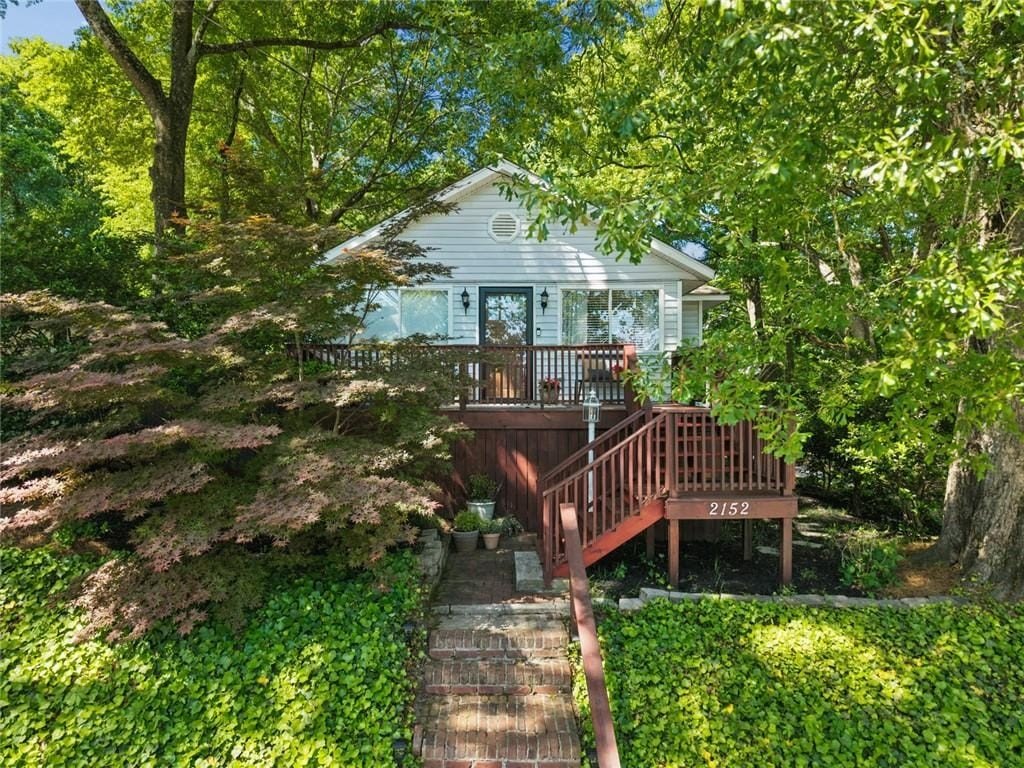 Single Family 2BR 2BA - 2152 Forrest Place NW, Atlanta, GA
