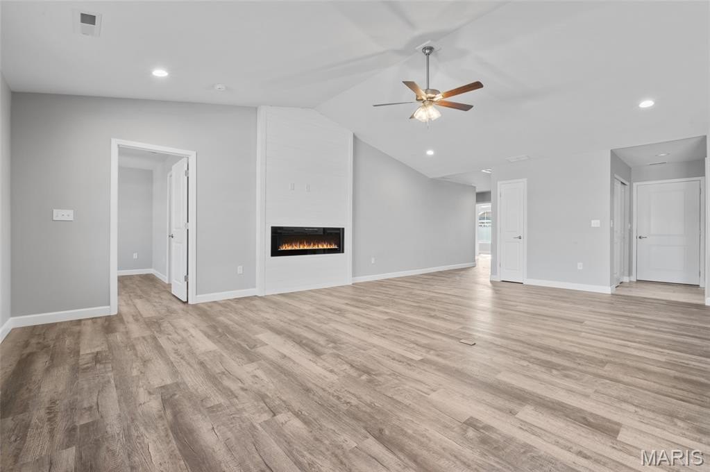 Single Family 2BR 2BA - 13 Sonata Lane, Troy, IL