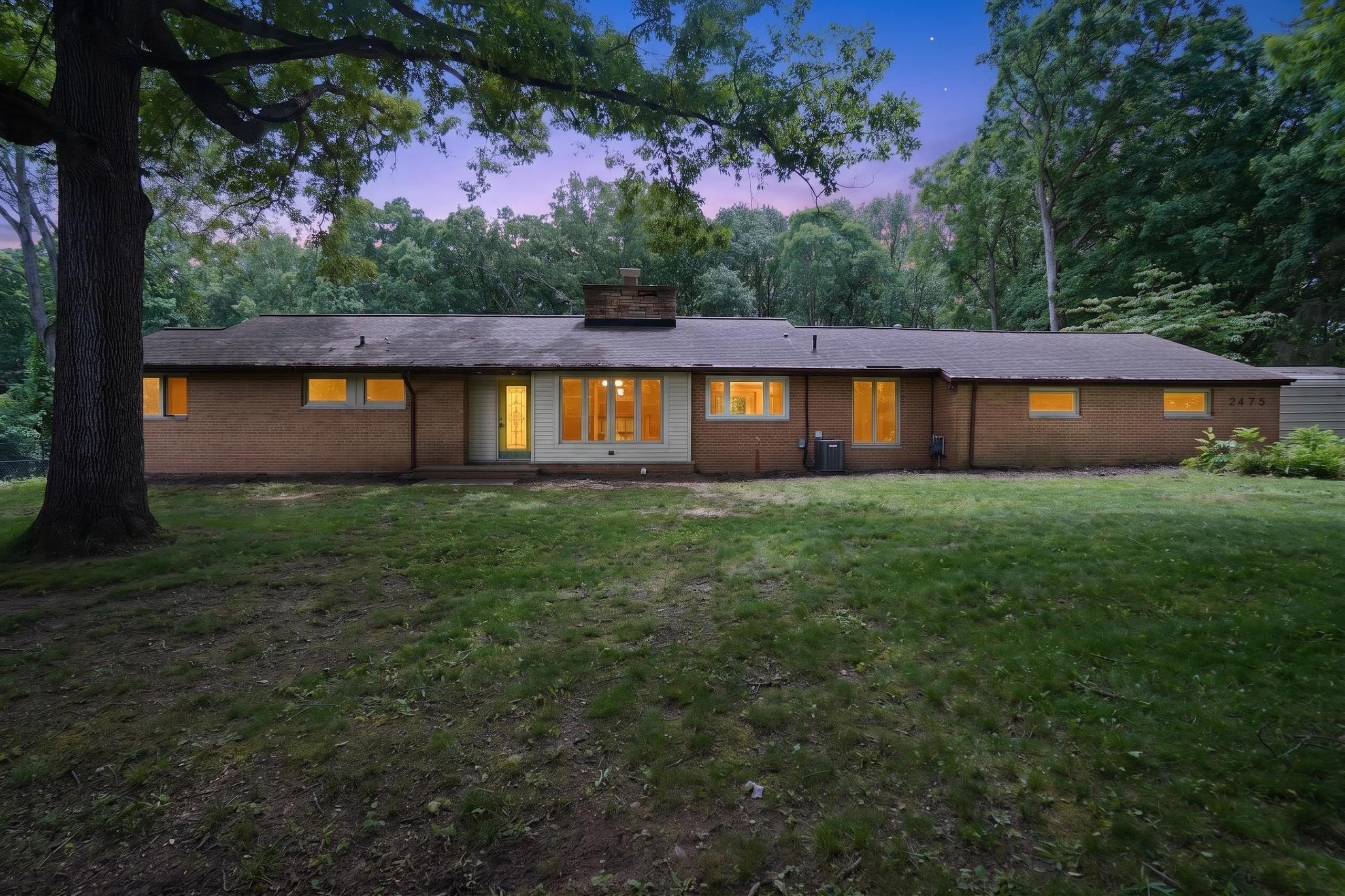 Single Family 3BR 3BA - 2475 Park Drive, Jackson, MI