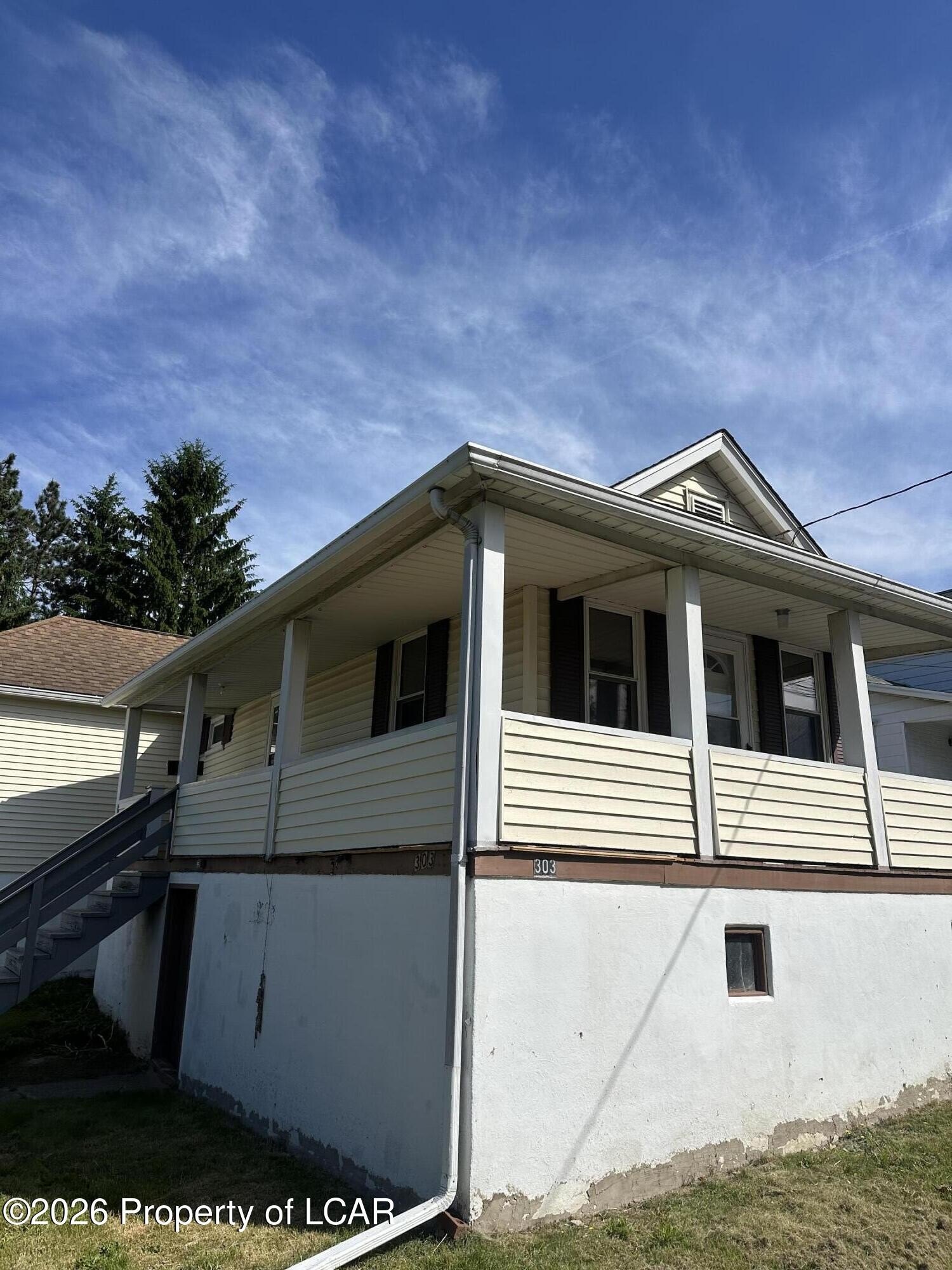 Single Family 2BR 1BA - 303 Church Street, Old Forge, PA