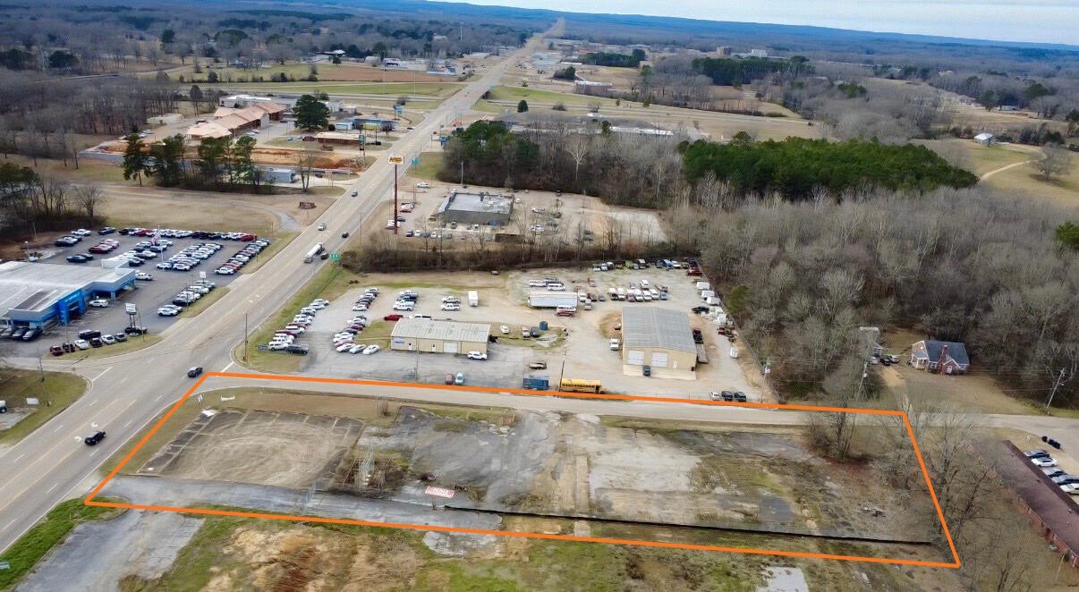 Single Family - Hwy 72 W, Corinth, MS