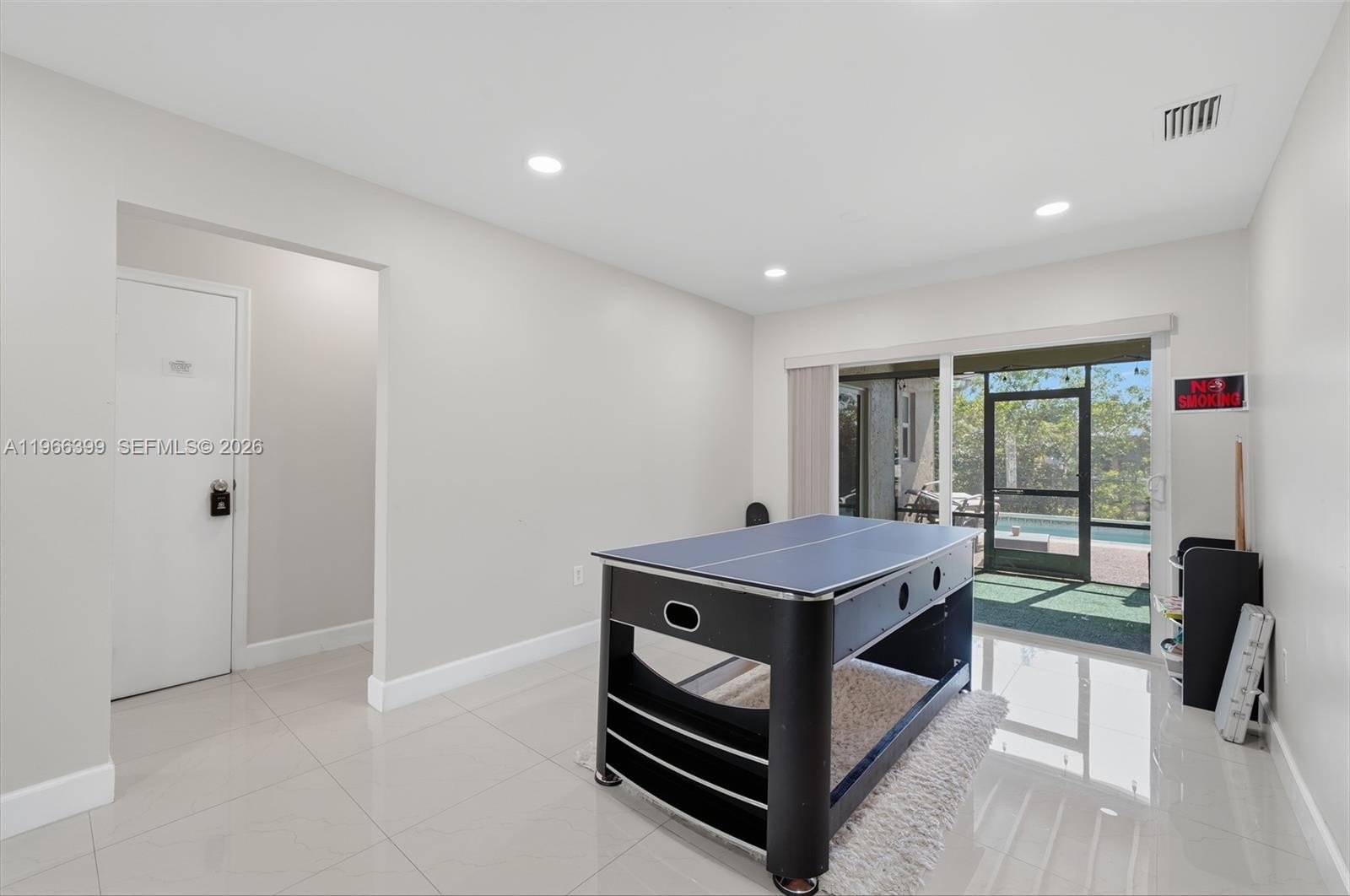Single Family 3BR 2BA - 11420 NW 32nd Pl, Sunrise, FL