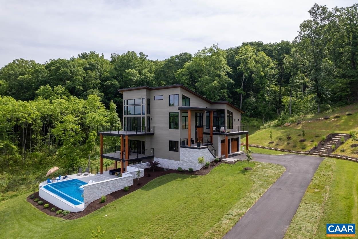 225 CHERRY Rdg LN  