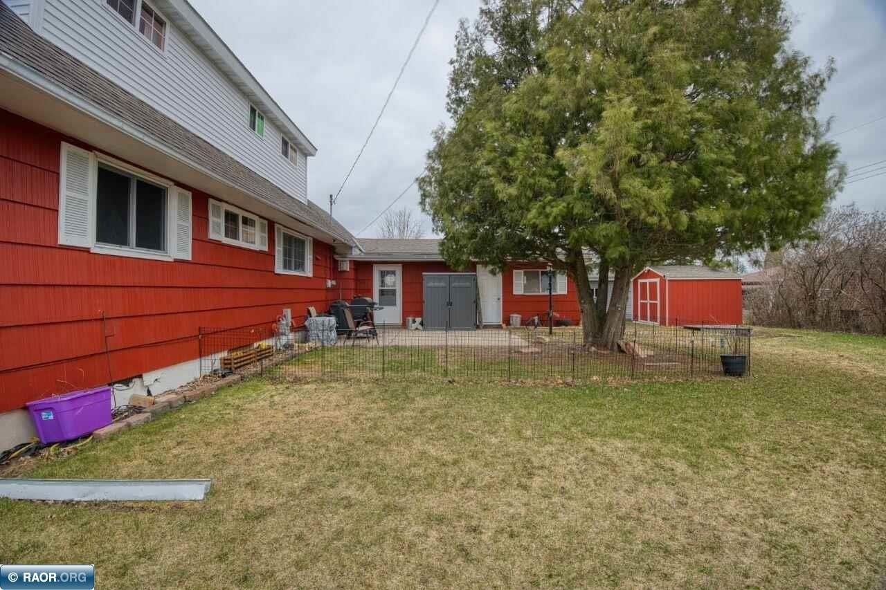 Single Family 4BR 2BA - 329 Wyandotte Rd, Hoyt Lakes, MN