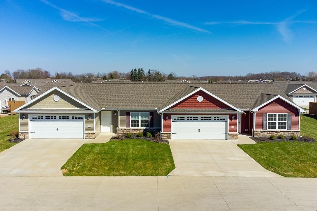 Condo 3BR 2BA - 2270 Ferguson Road Unit 109, Ontario, OH