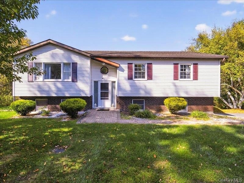 50 Cunningham Ln  