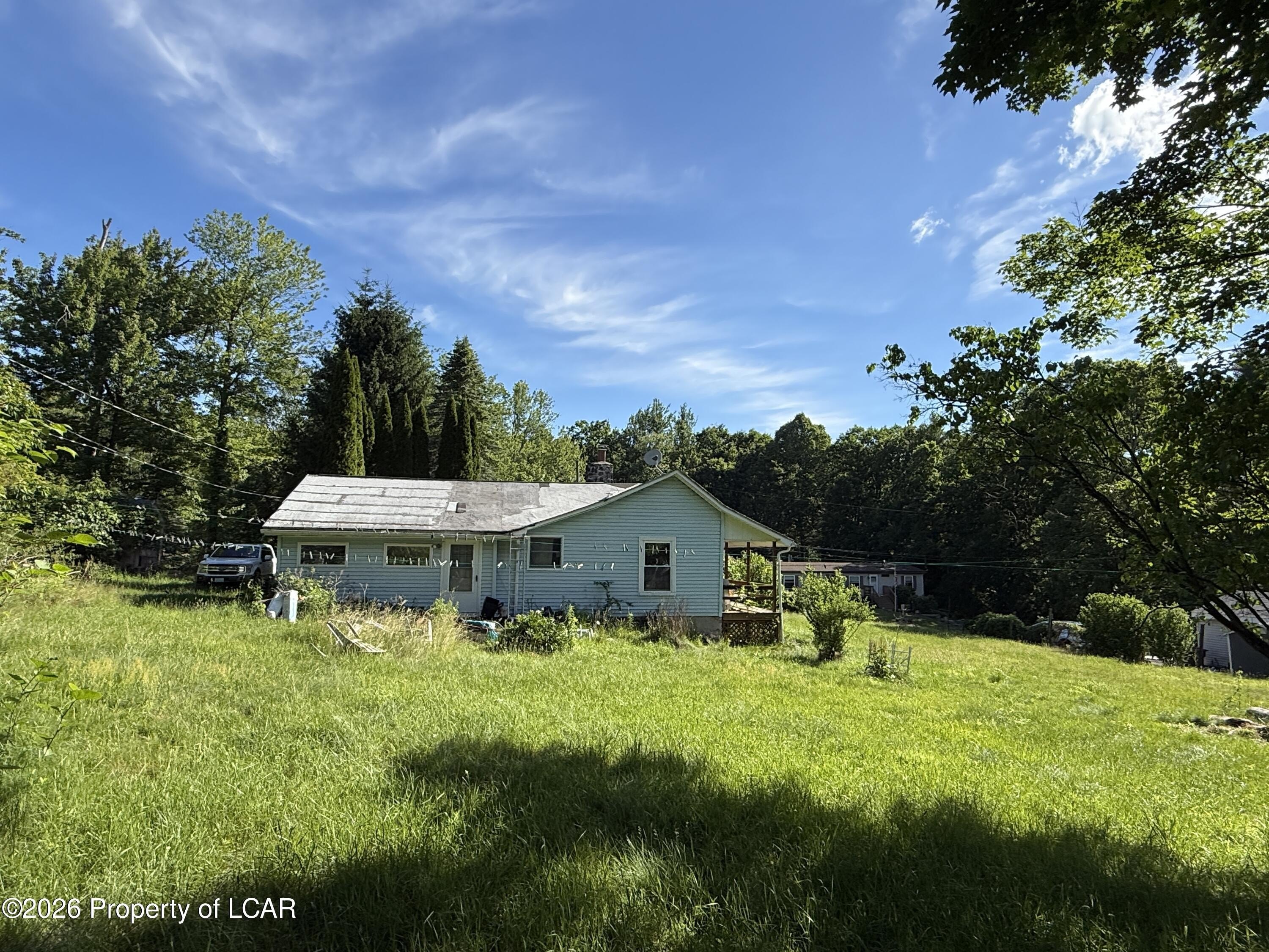 Single Family 3BR 1BA - 116 Baird Street, Harveys Lake, PA