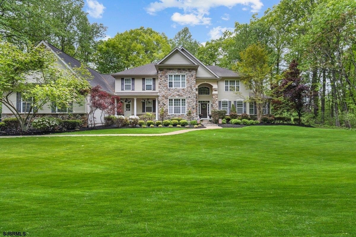 Single Family 5BR 6BA - 17 Waterview Dr, Pilesgrove Township, NJ