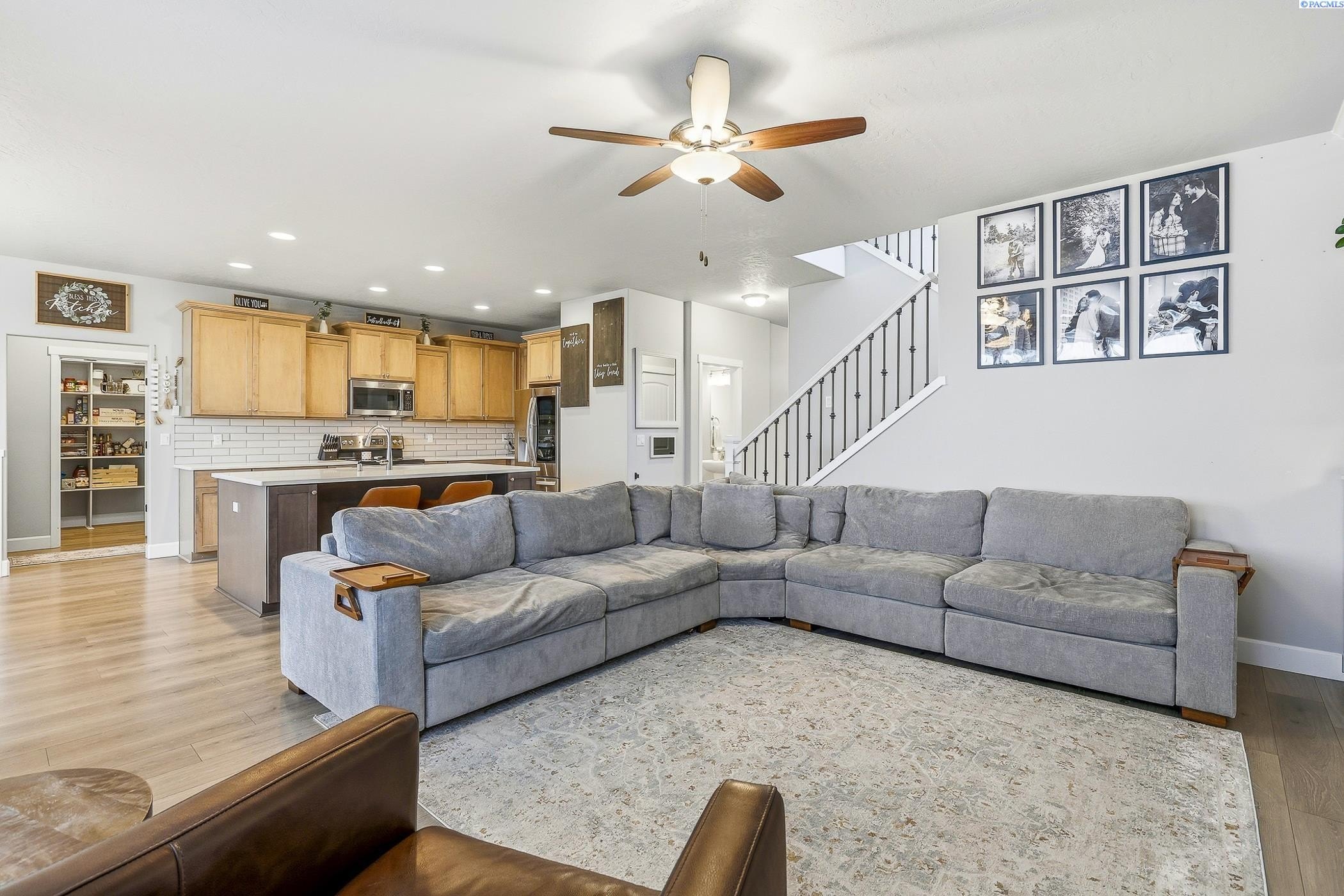 Other 4BR 3BA - 8215 Ashen Dr, Pasco, WA
