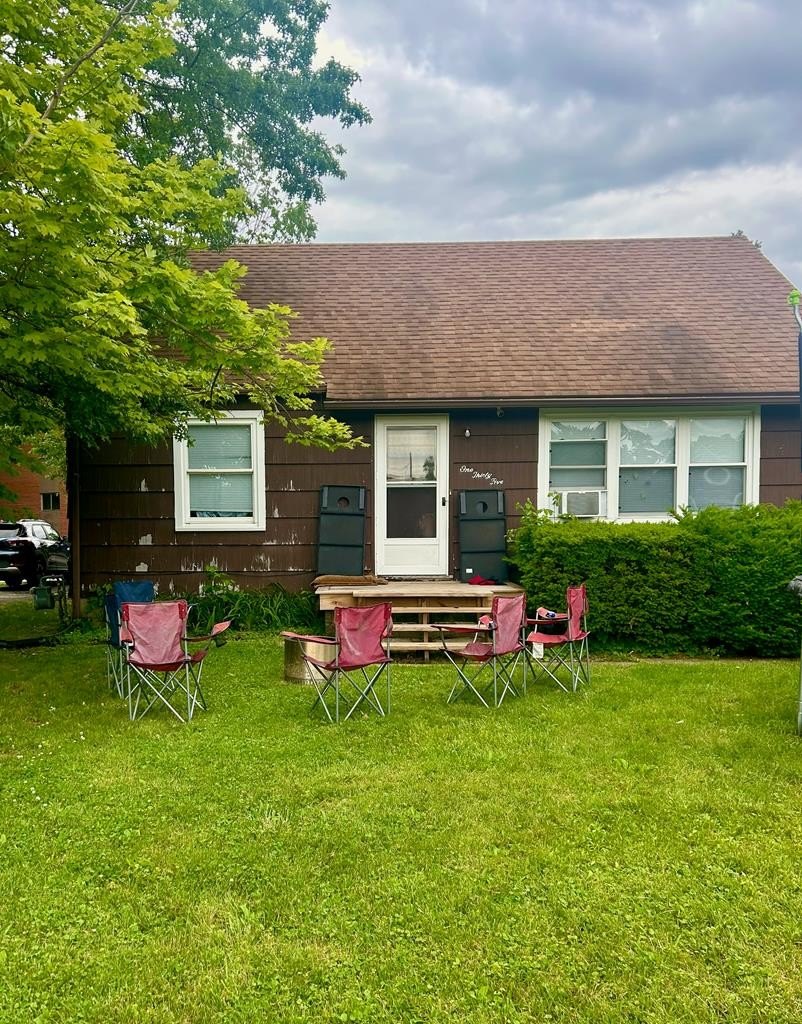 Single Family 3BR 1BA - 135 Fairlawn Ave, Mansfield, OH
