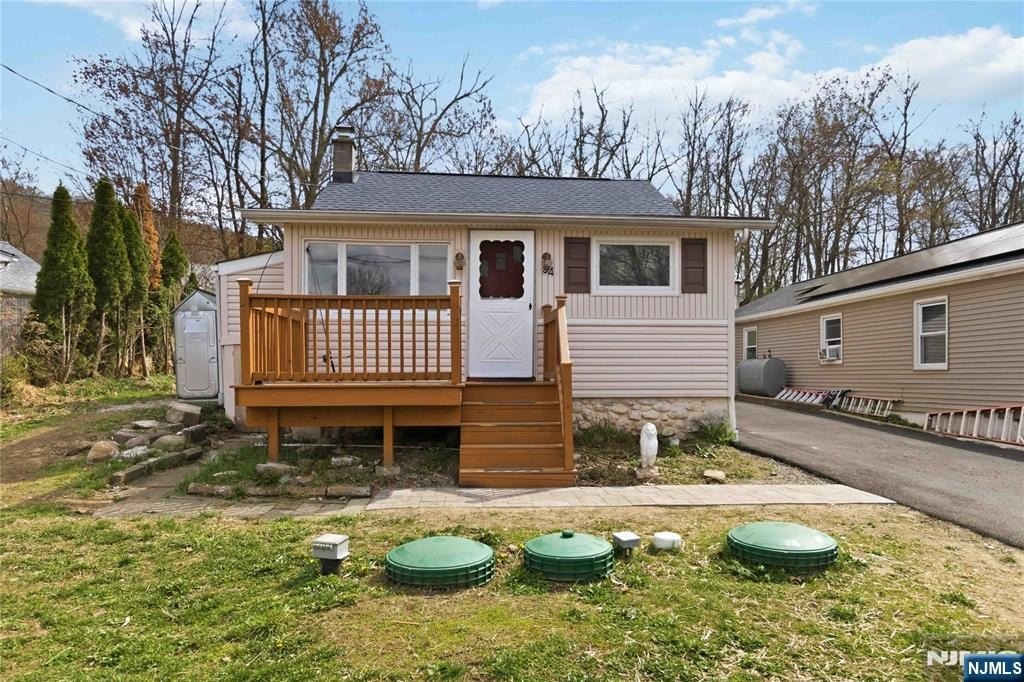 Single Family 1BR 1BA - 54 Wildwood Road, Jefferson Township, NJ