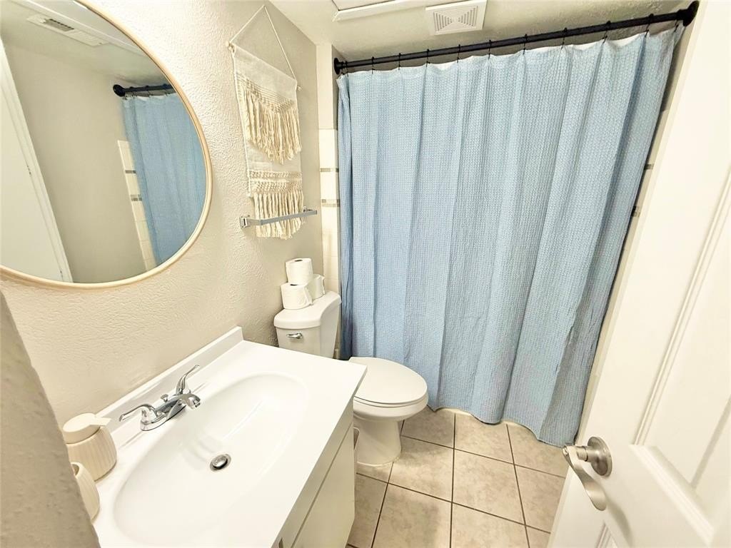 Single Family 2BR 2BA - 1905 W Morton Street, Denison, TX