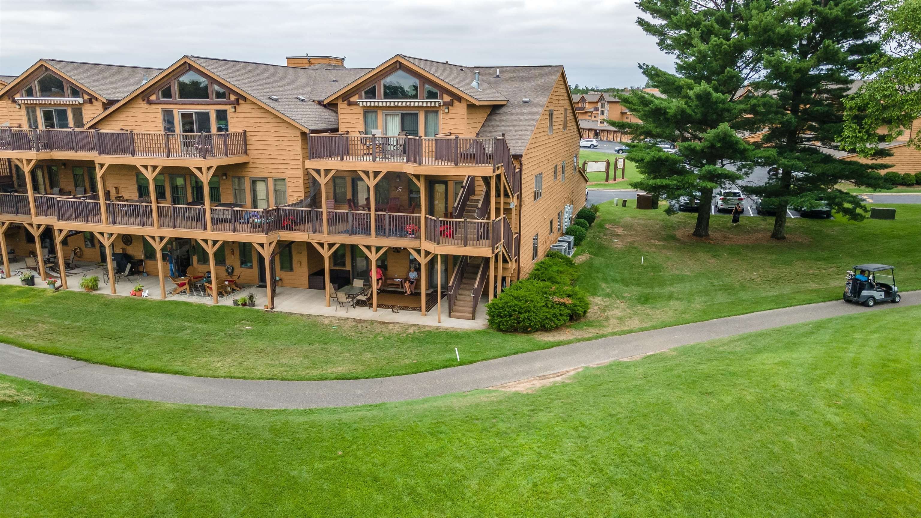 Condo 3BR 2BA - 2009-1 S Czech Court, Arkdale, WI