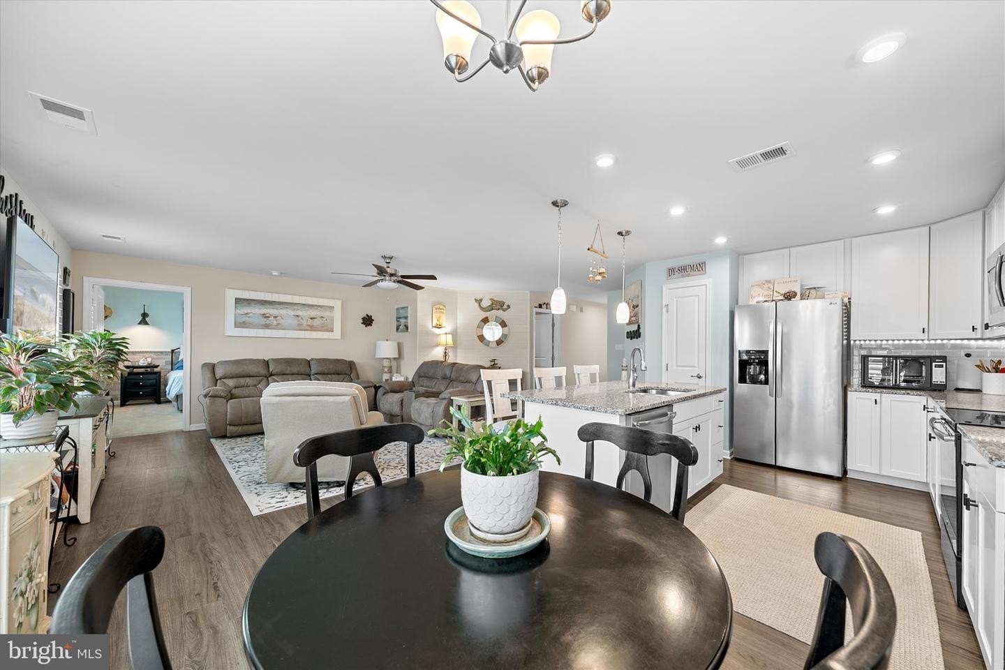 Single Family 3BR 2BA - 33007 RED FOX CT, FRANKFORD, DE