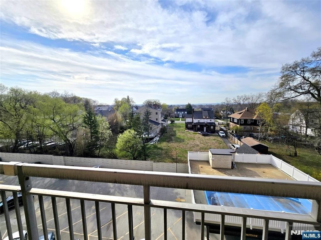 Co-op 1BR 1BA - 151 Prospect Avenue 6C, Hackensack, NJ