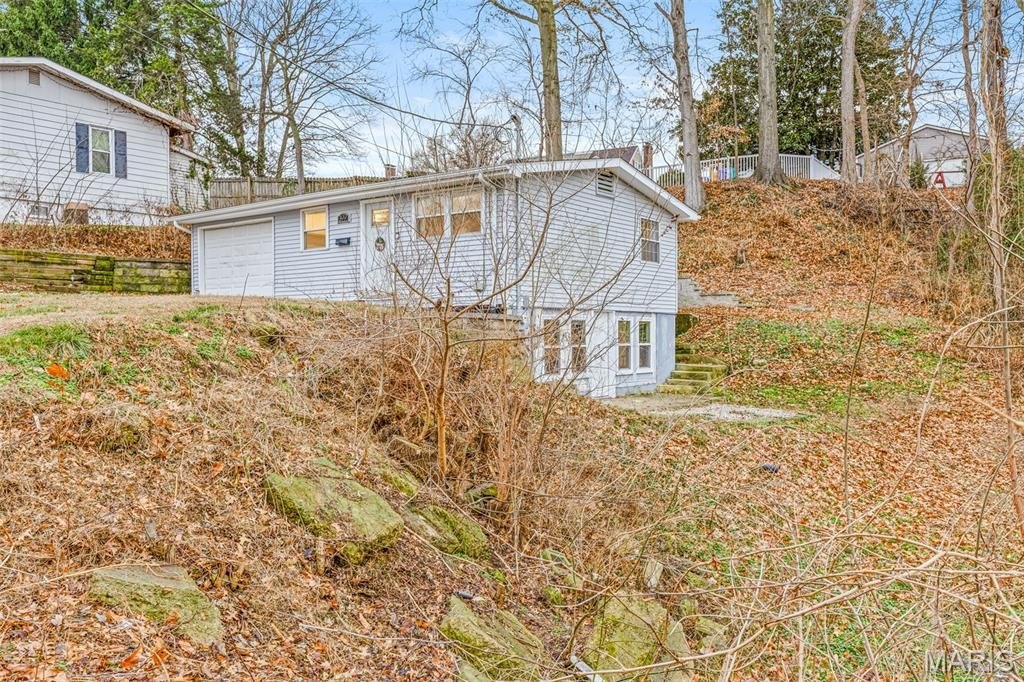 Single Family 2BR 1BA - 399 N 4th Street, Ste Genevieve, MO