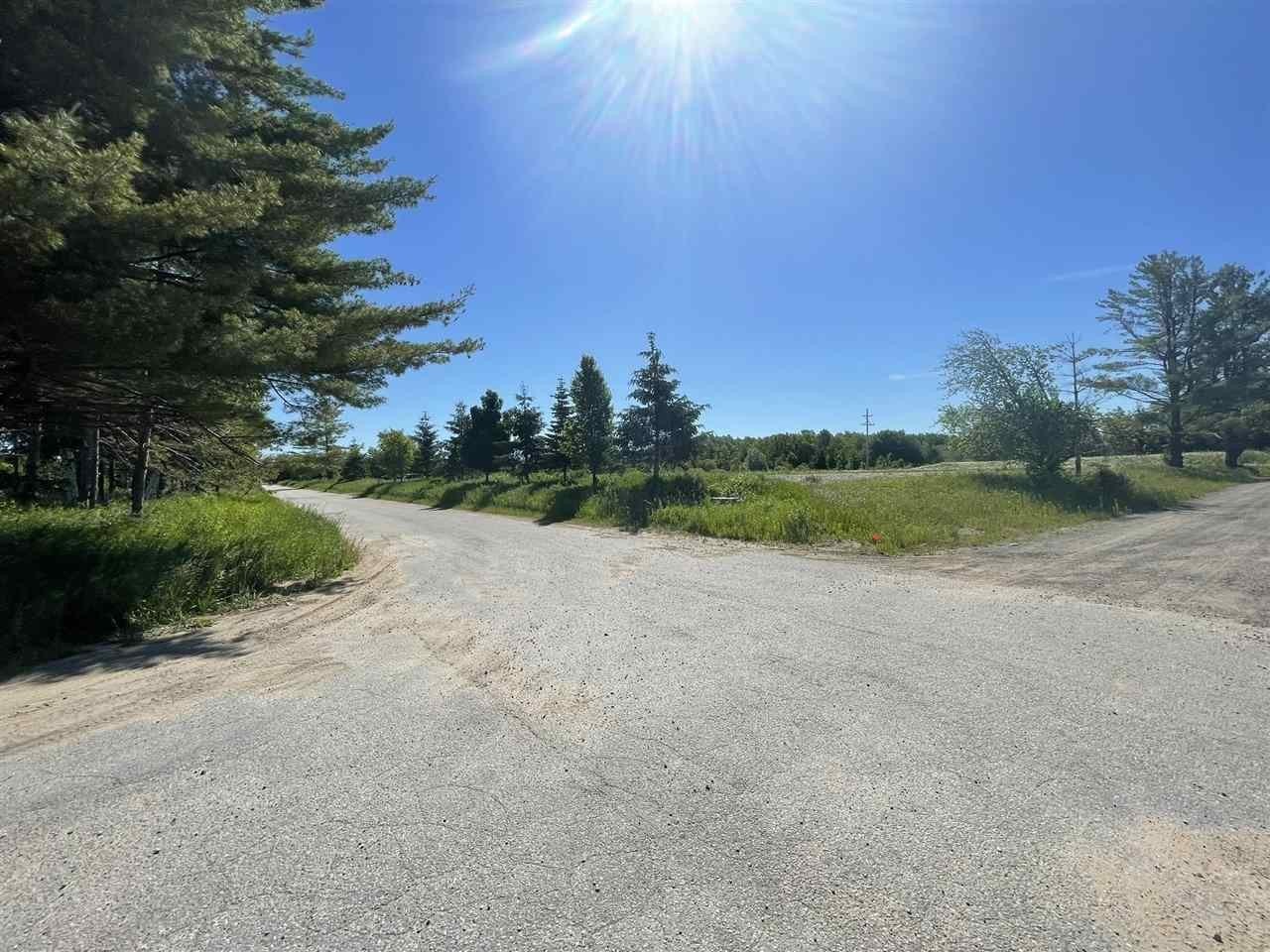 Single Family - 11758 US 31 Highway, Charlevoix, MI