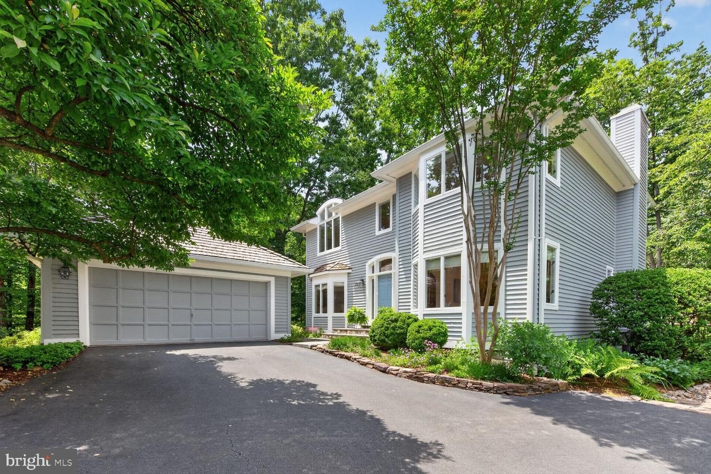 Single Family 4BR 5BA - 1579 REGATTA LN, RESTON, VA