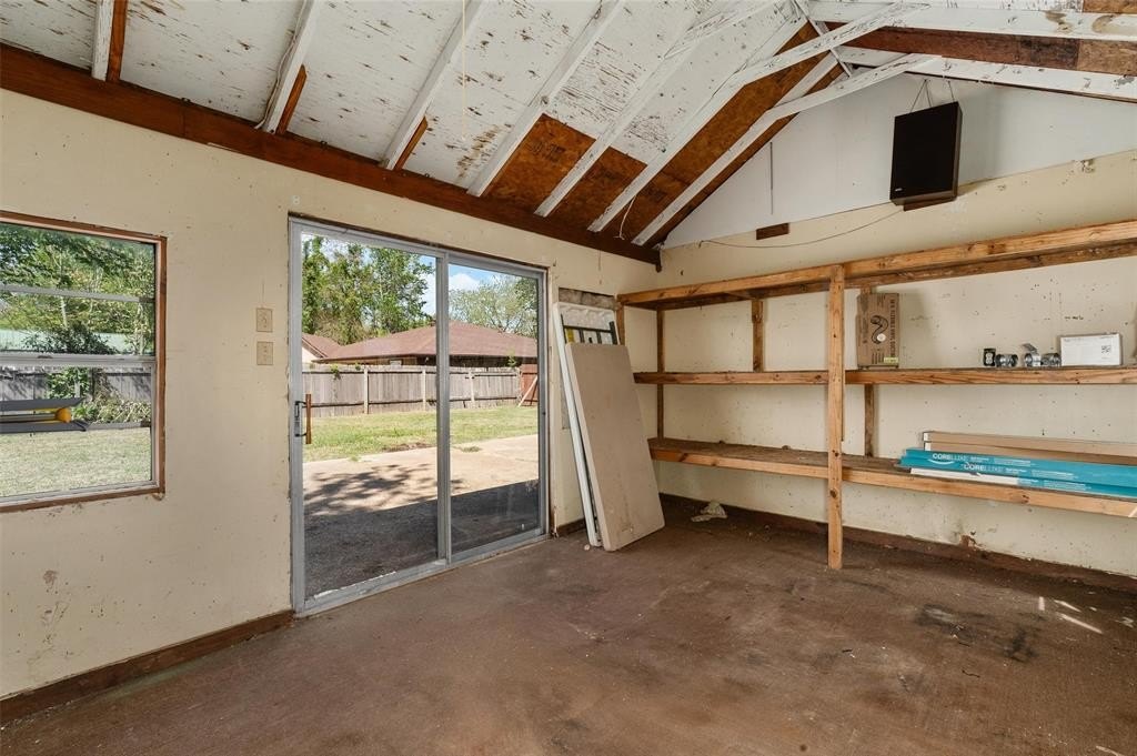 Single Family 3BR 2BA - 2102 Orbit Drive, Bossier City, LA