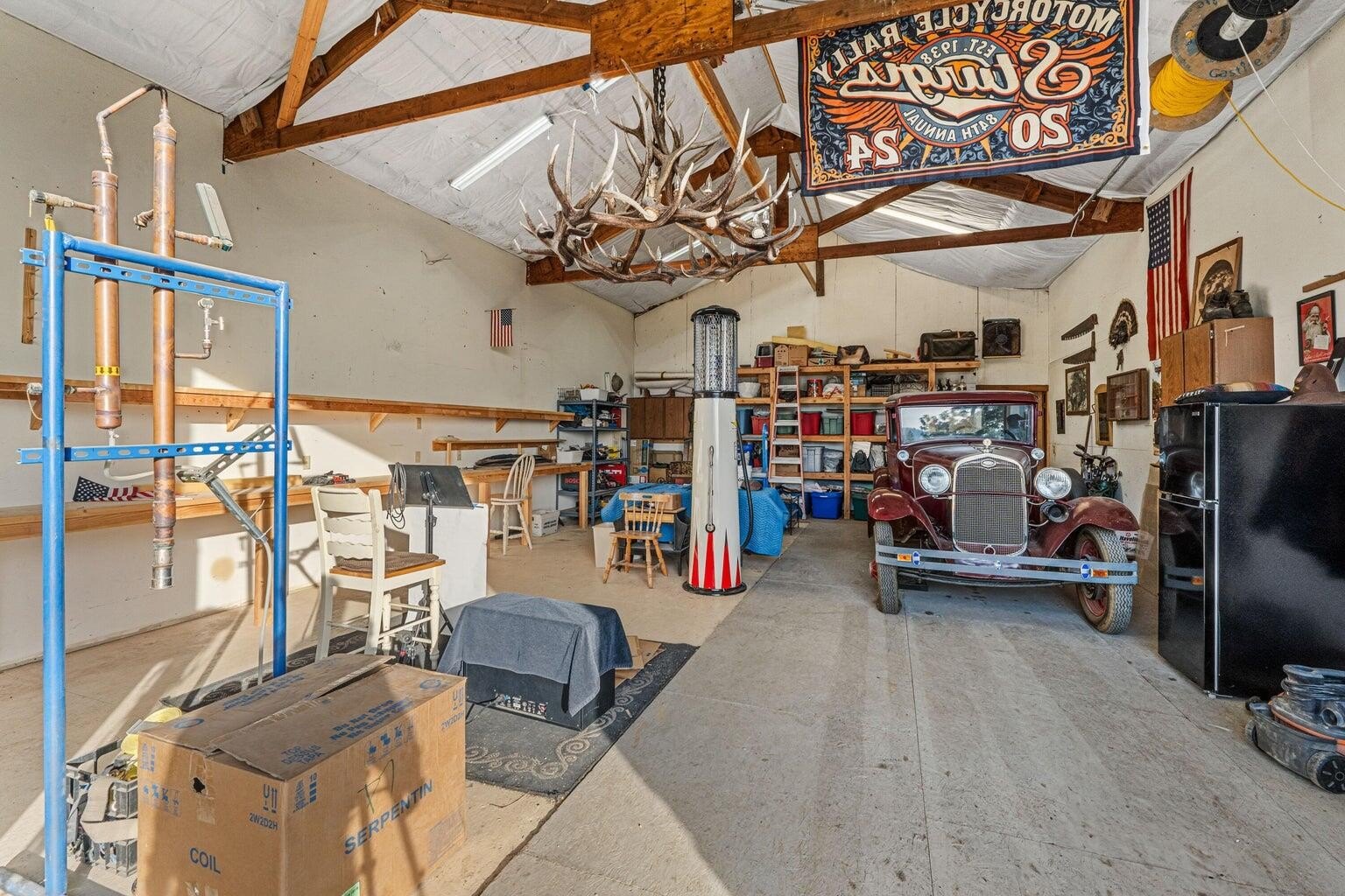 Single Family 4BR 3BA - 717 CONRAD HILL WAY, COLVILLE, WA