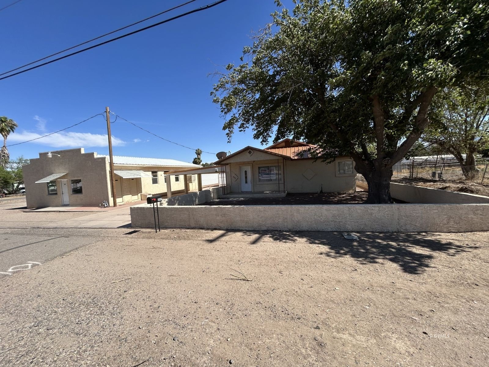 Single Family 3BR 2BA - 2507 E US HWY 70, Safford, AZ