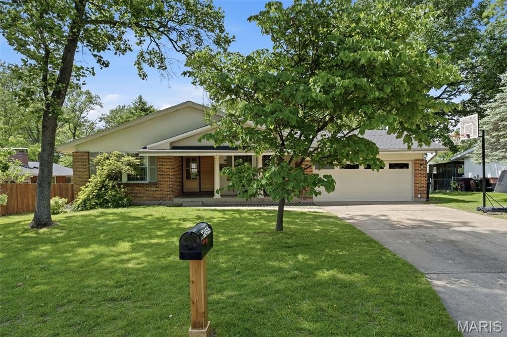 Single Family 4BR 3BA - 12465 Cape Cod Drive, Unincorporated, MO