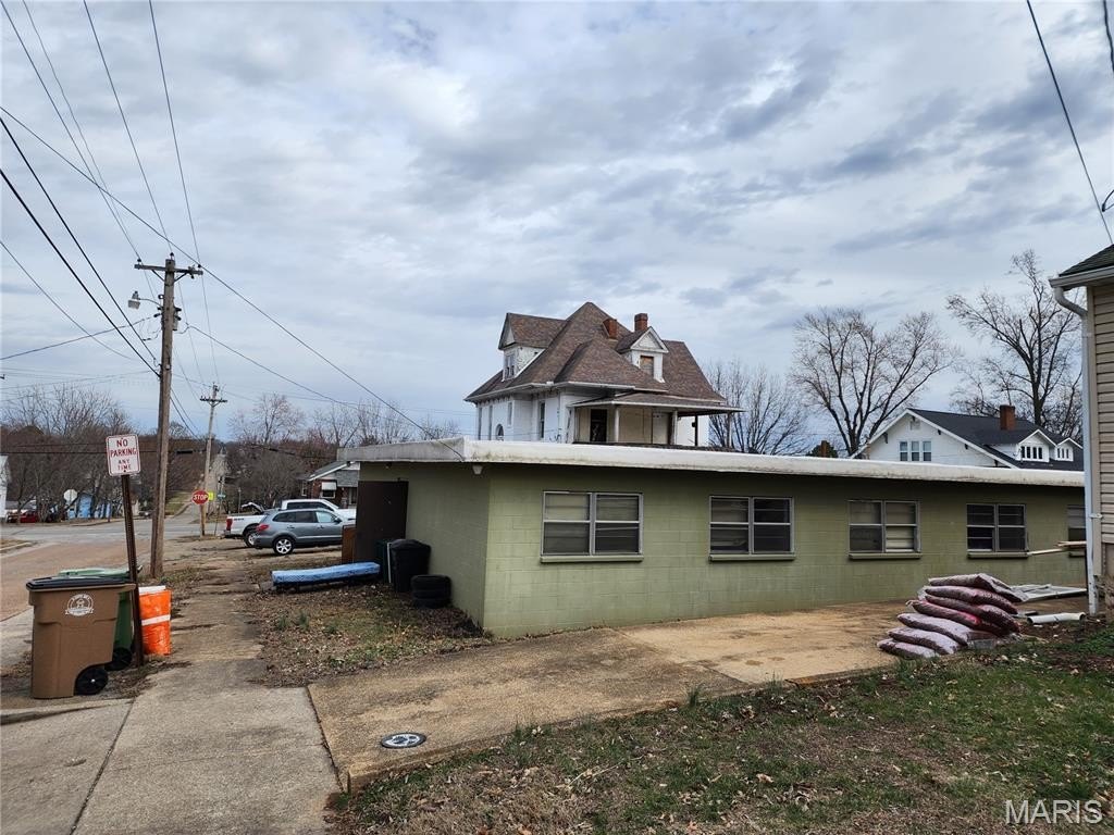 Single Family 23BR 6BA - 700 S Main Street, Fredericktown, MO