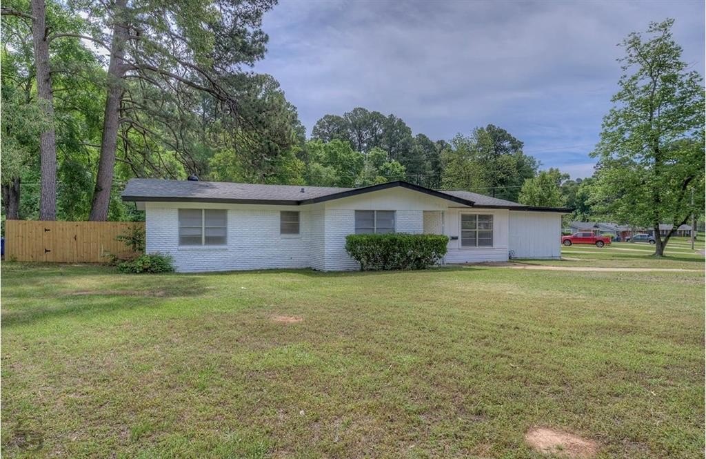 Single Family 3BR 2BA - 9209 Savanna Drive, Shreveport, LA