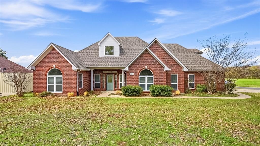 Single Family 4BR 3BA - 2105 W Crawford Street, Denison, TX