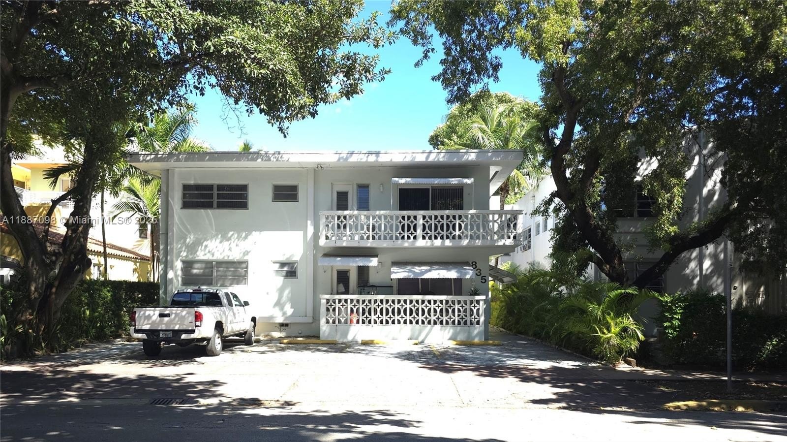 Condo 1BR 1BA - 835 Meridian Ave, Miami Beach, FL
