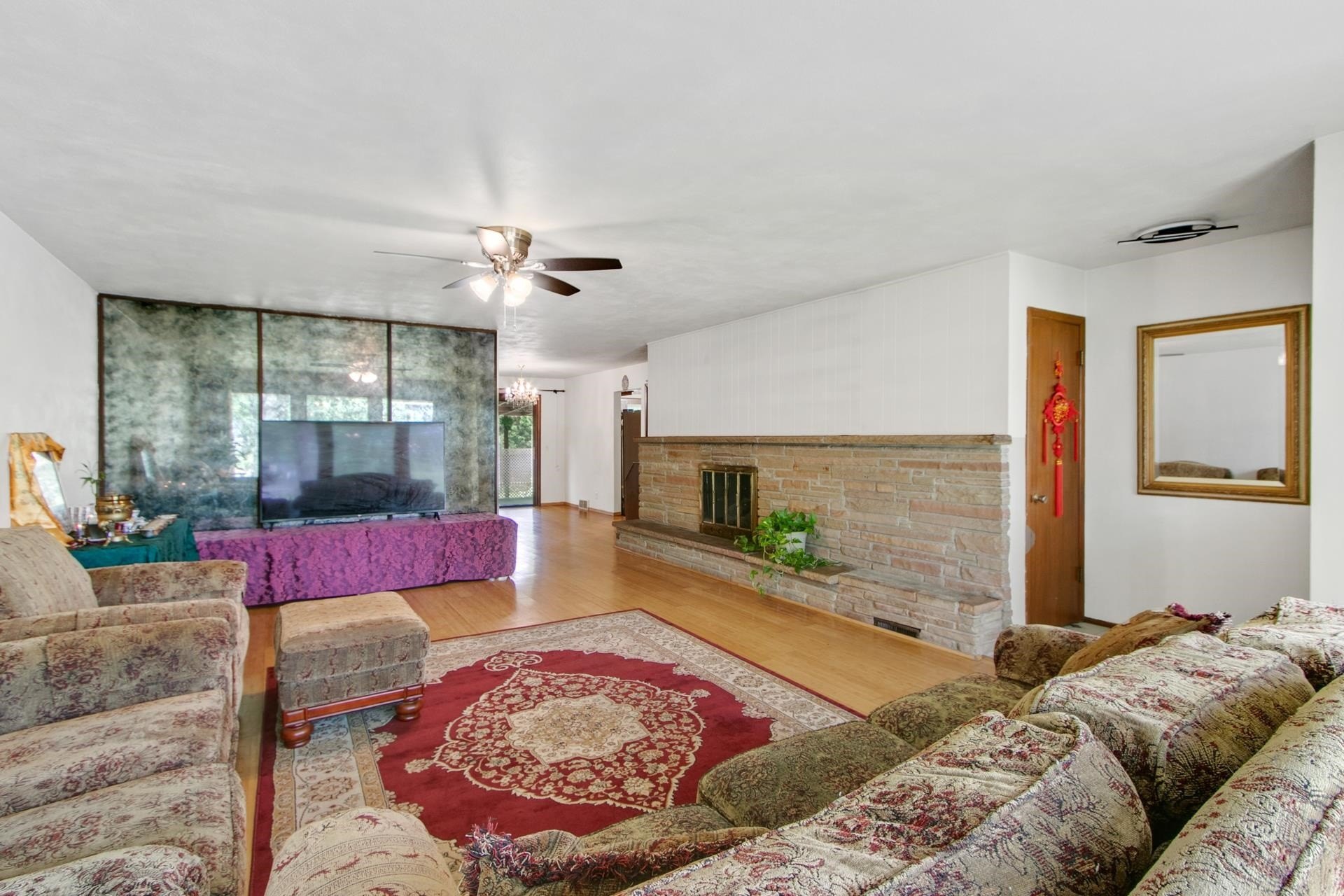 Single Family 5BR 4BA - 4301 Odana Road, Madison, WI
