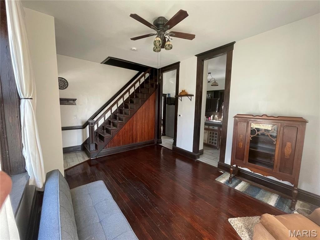 Single Family 3BR 2BA - 301 S Main Street, Summerfield, IL