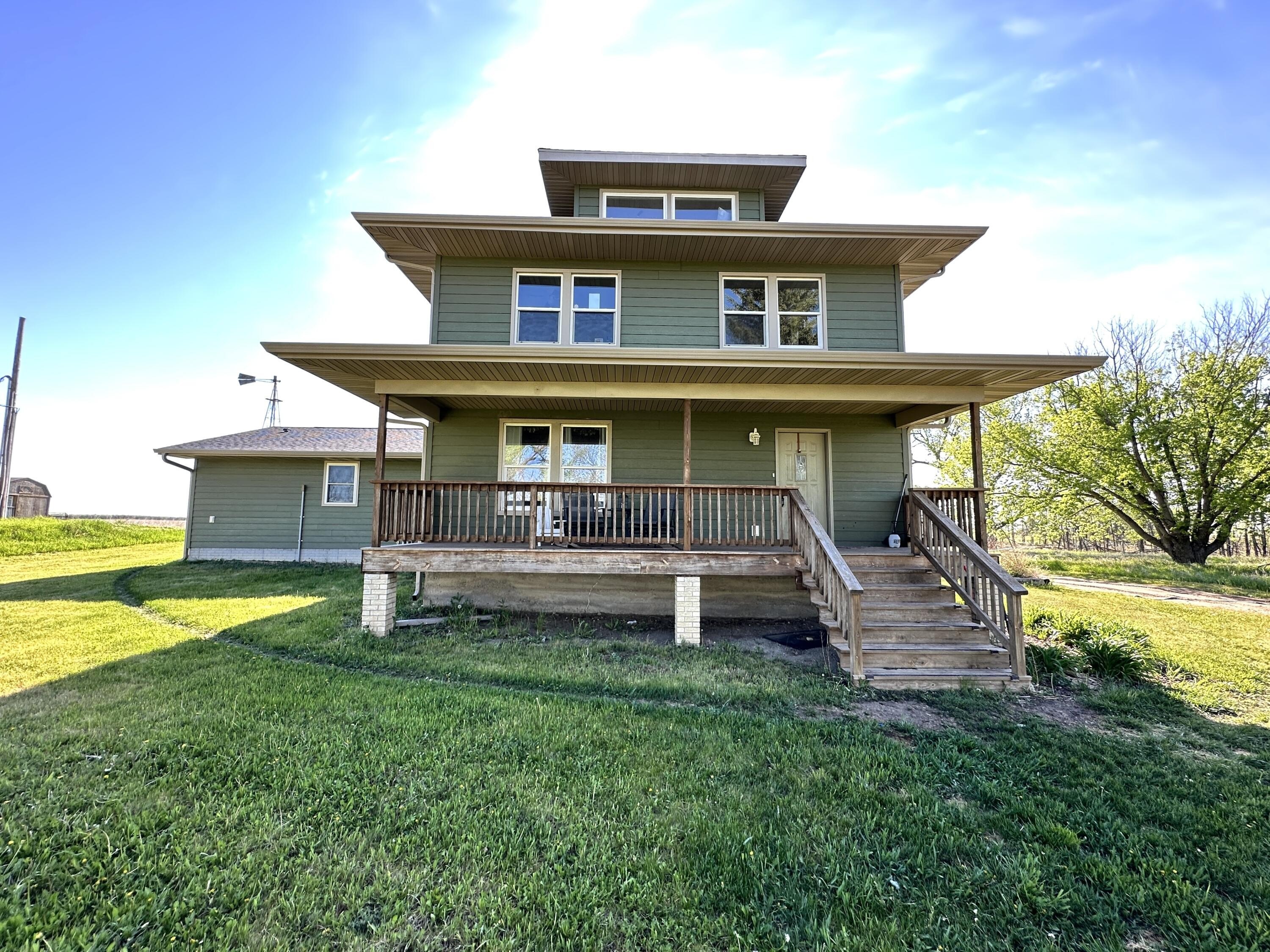 Single Family 5BR 3BA - 20664 390th Ave, Wolsey, SD