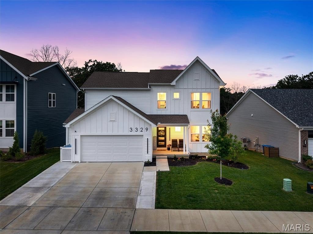 Single Family 4BR 5BA - 3329 Vine Clad Hill Drive, Arnold, MO