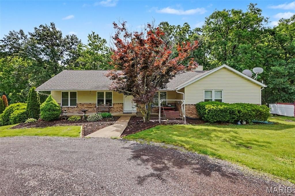 Single Family 4BR 3BA - 12126 Meade Drive, Wright City, MO