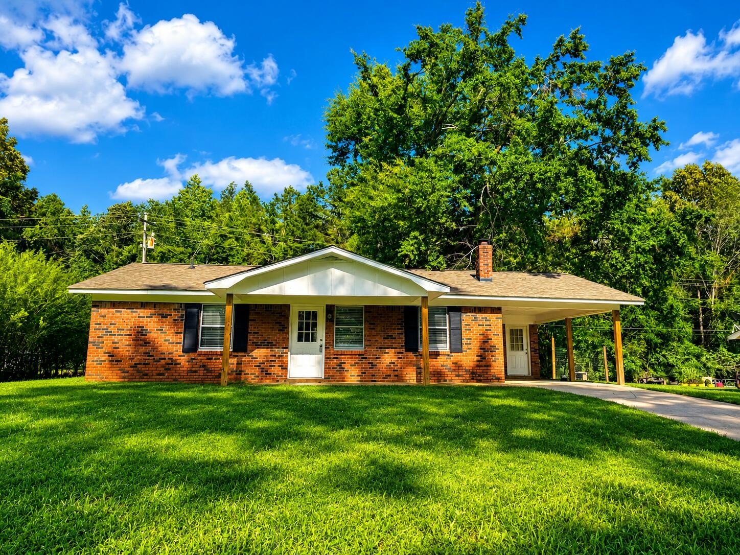 Single Family 3BR 1BA - 508 Briarwood Dr., New Albany, MS