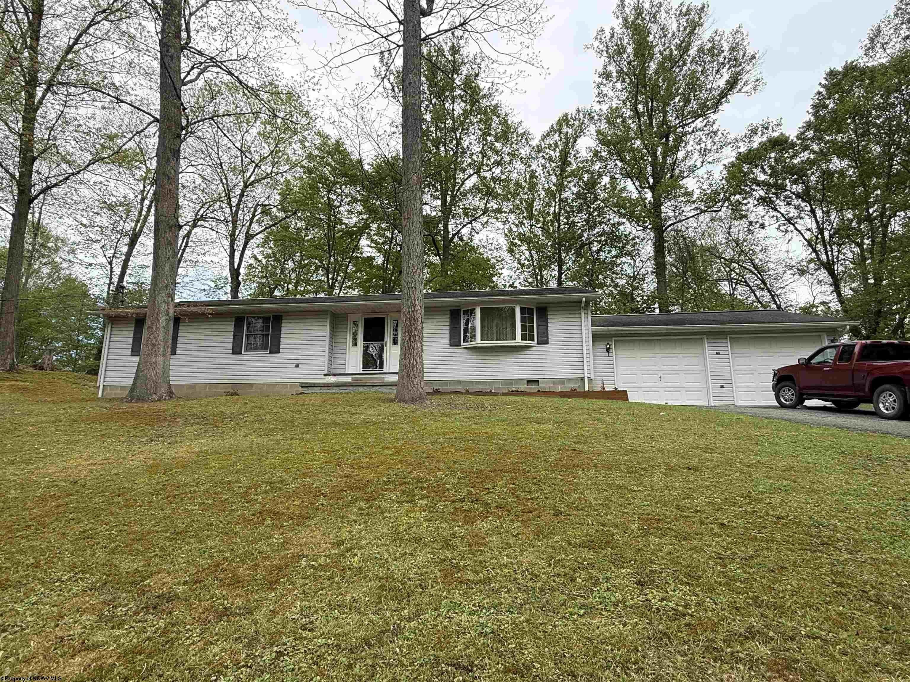 Single Family 3BR 2BA - 534 Teaberry Hills Lane, Elkins, WV