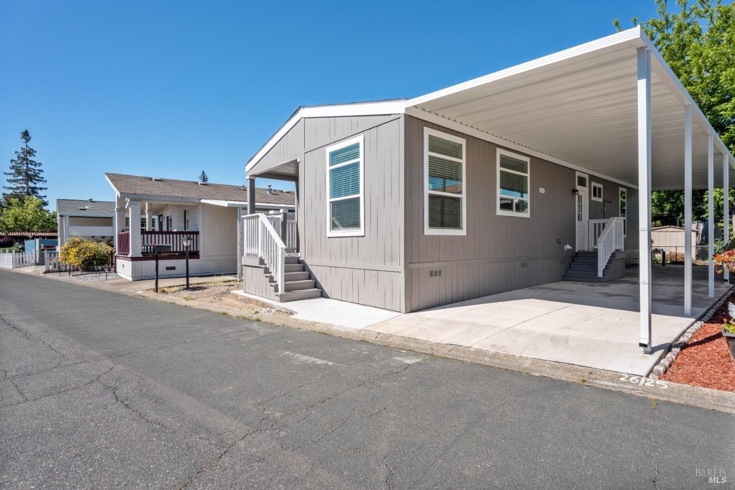 Manufactured Housing 3BR 2BA - 660 Leslie Street, Ukiah, CA