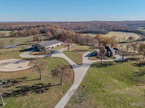 Single Family 4BR 6BA - 23900 Emerson Road, Lebanon, MO