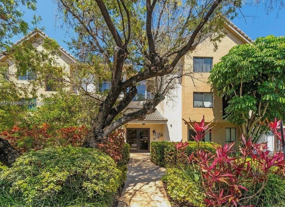 Condo 2BR 2BA - 10001 W Atlantic Blvd, Coral Springs, FL