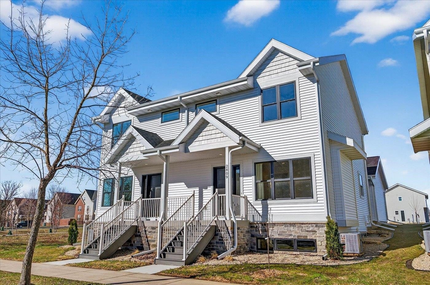 Condo 3BR 4BA - 2809 Crinkle Root Drive, Fitchburg, WI