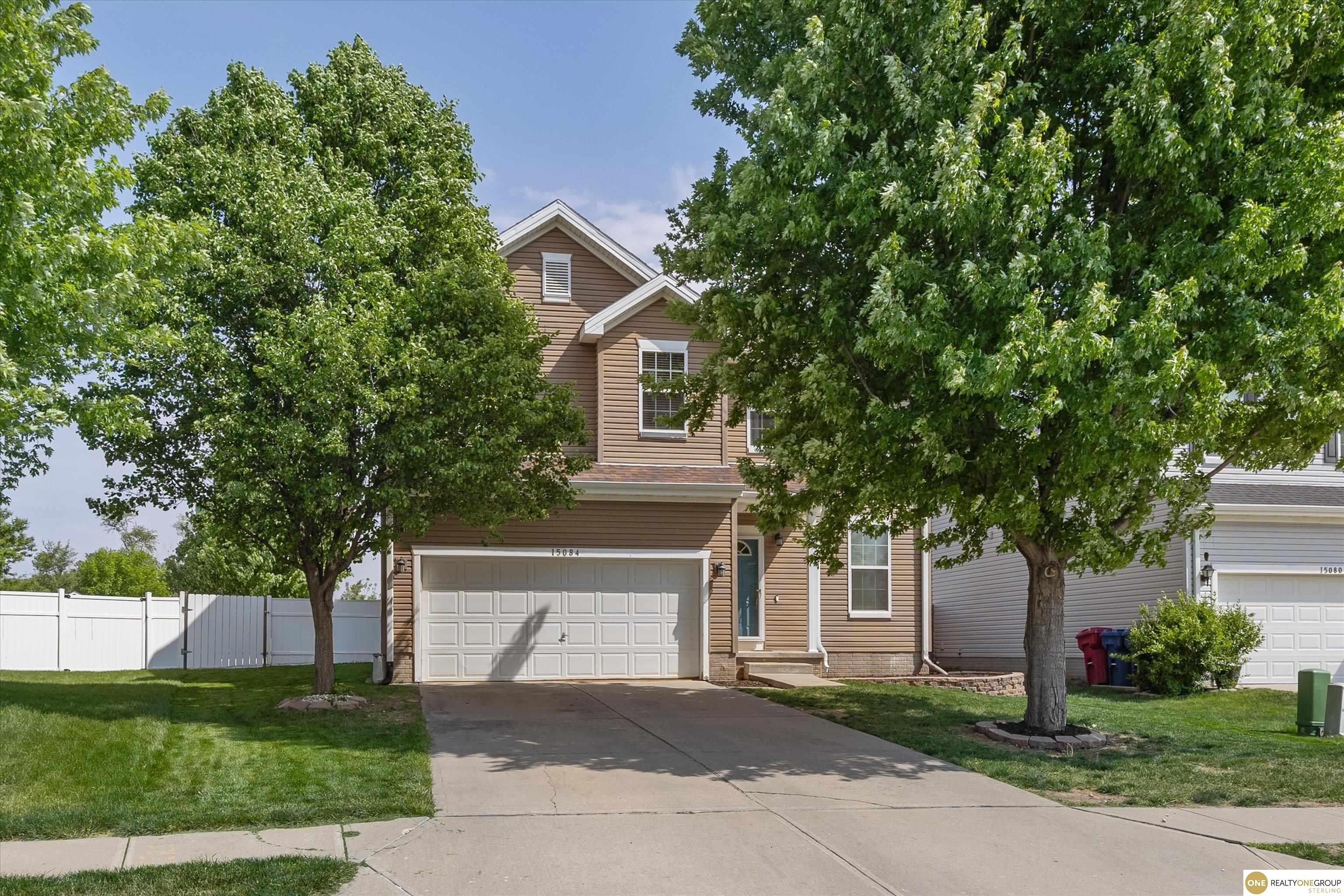 Single Family 3BR 3BA - 15084 Mormon Circle, Bennington, NE