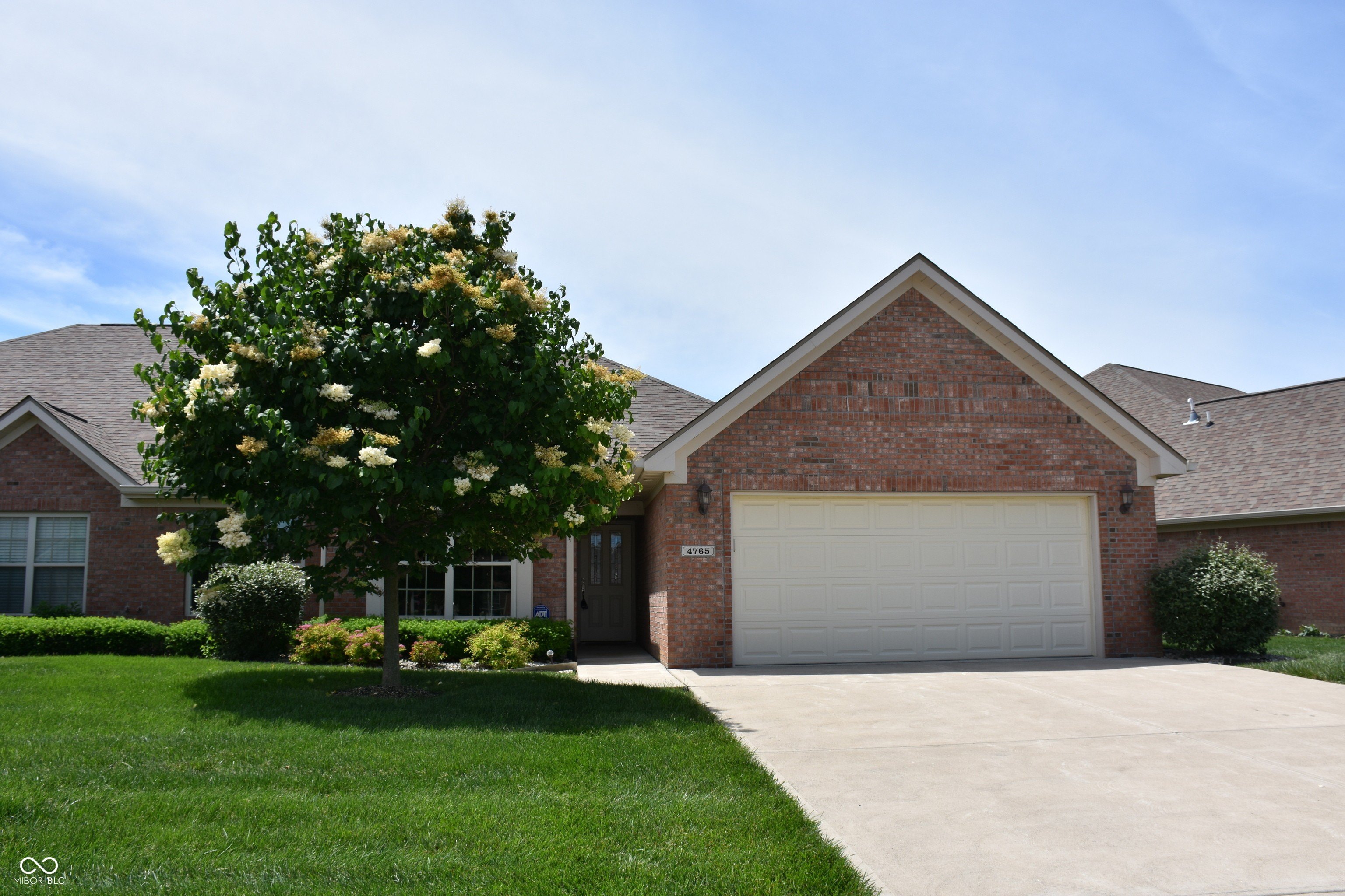 Condo 3BR 2BA - 4765 W Harrisburg Court, New Palestine, IN