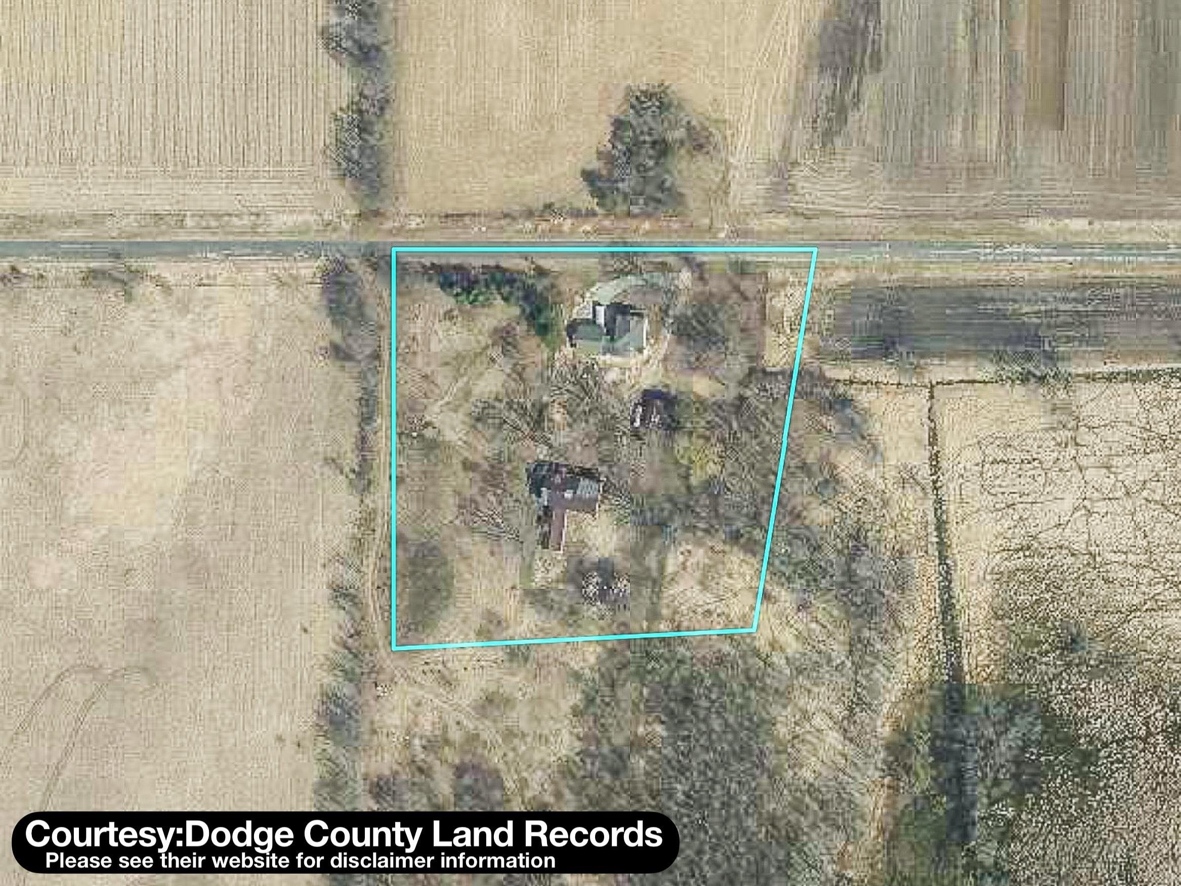 Single Family 3BR 4BA - W10823 Port Road, Reeseville, WI