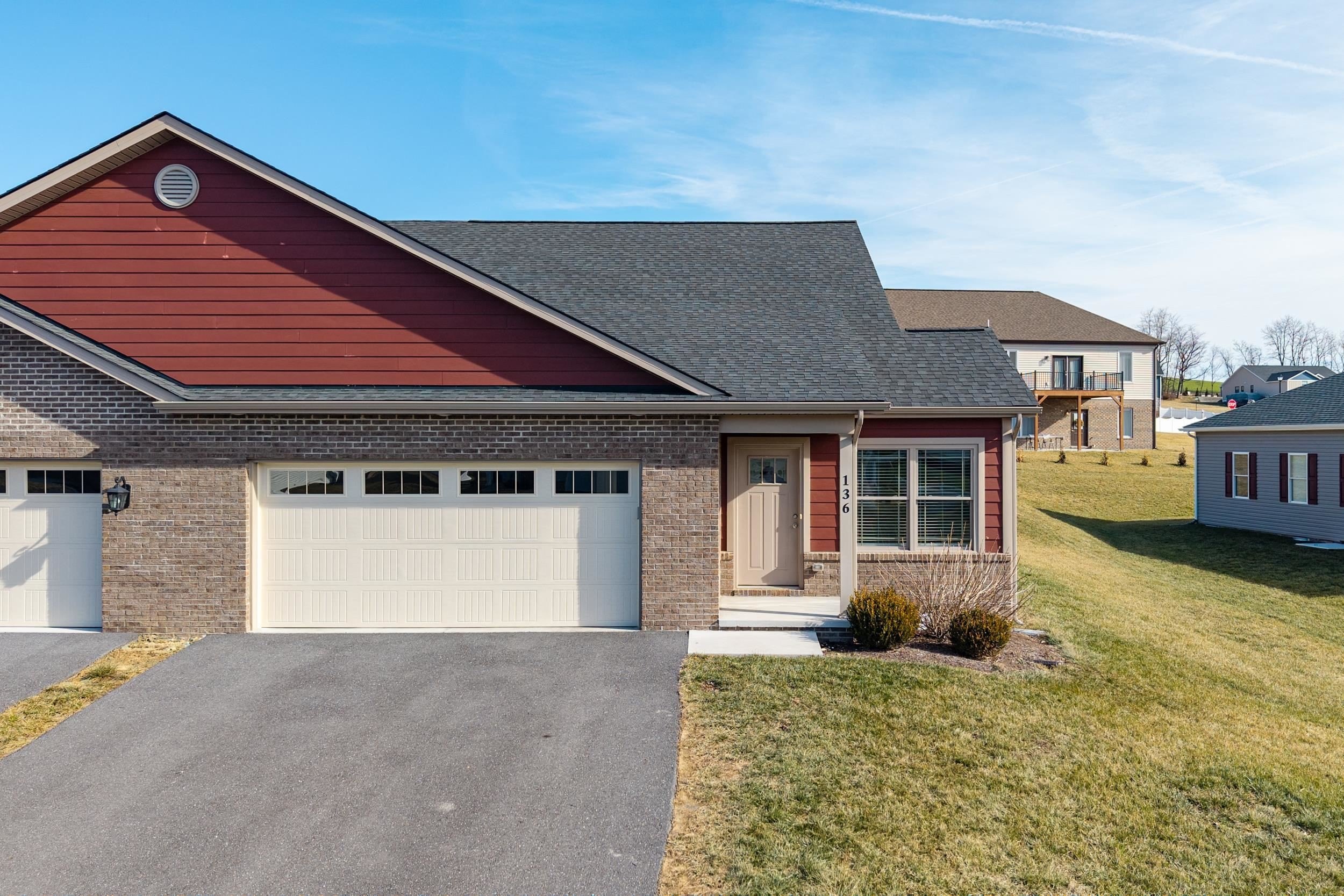 Single Family 3BR 2BA - 136 MILLSTONE ST, BRIDGEWATER, VA