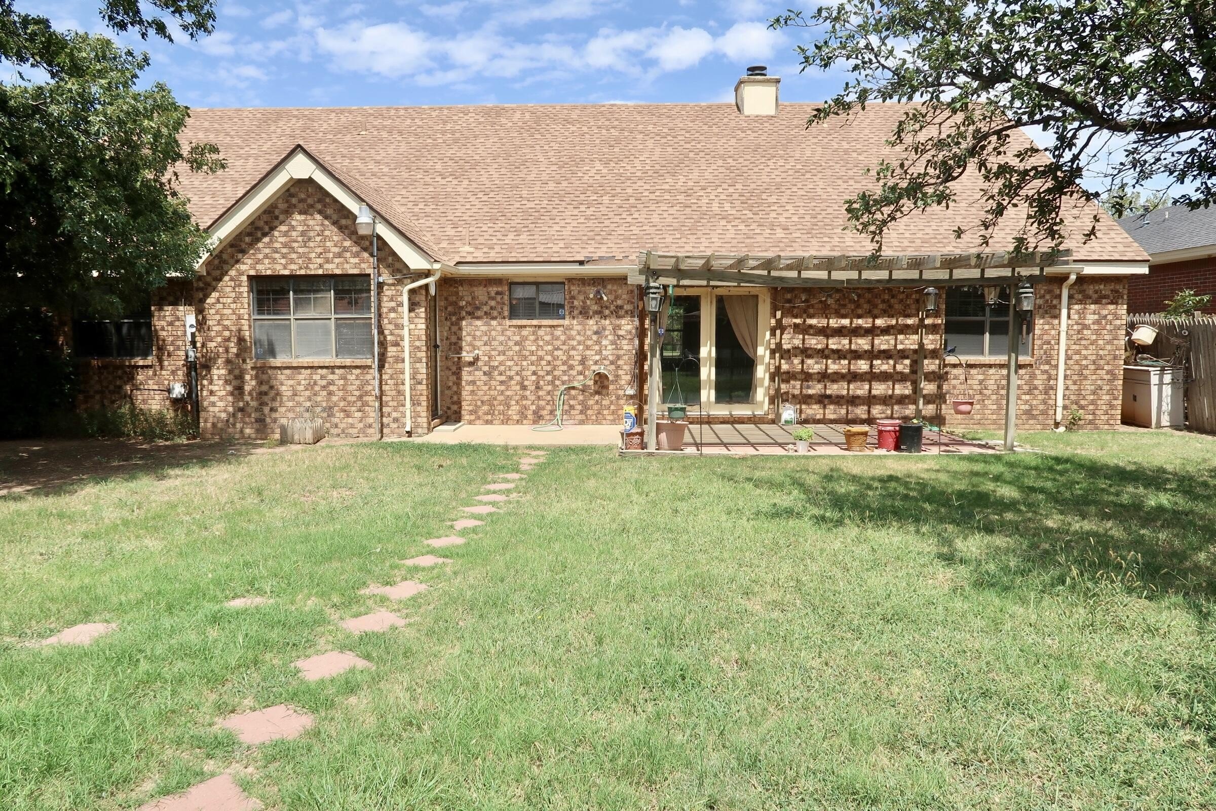 Other 3BR 3BA - 2705 Holliday Dr, Plainview, TX