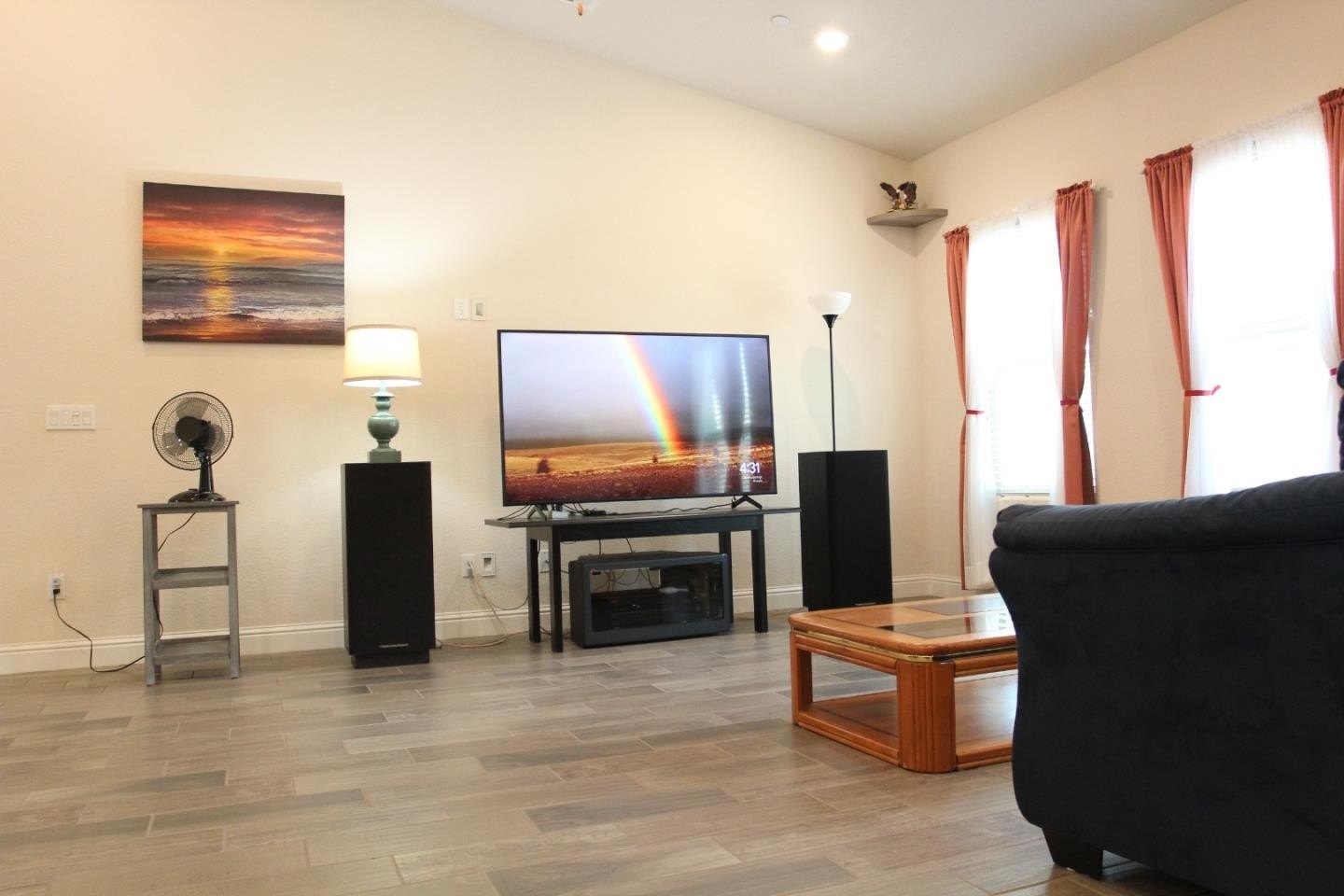 Single Family 3BR 2BA - 2363 Narvaez WAY, MERCED, CA